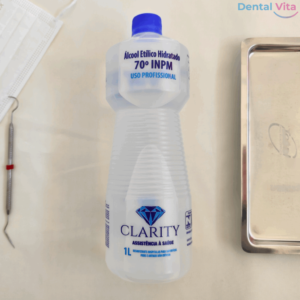Álcool líquido 70% Clarity 1L